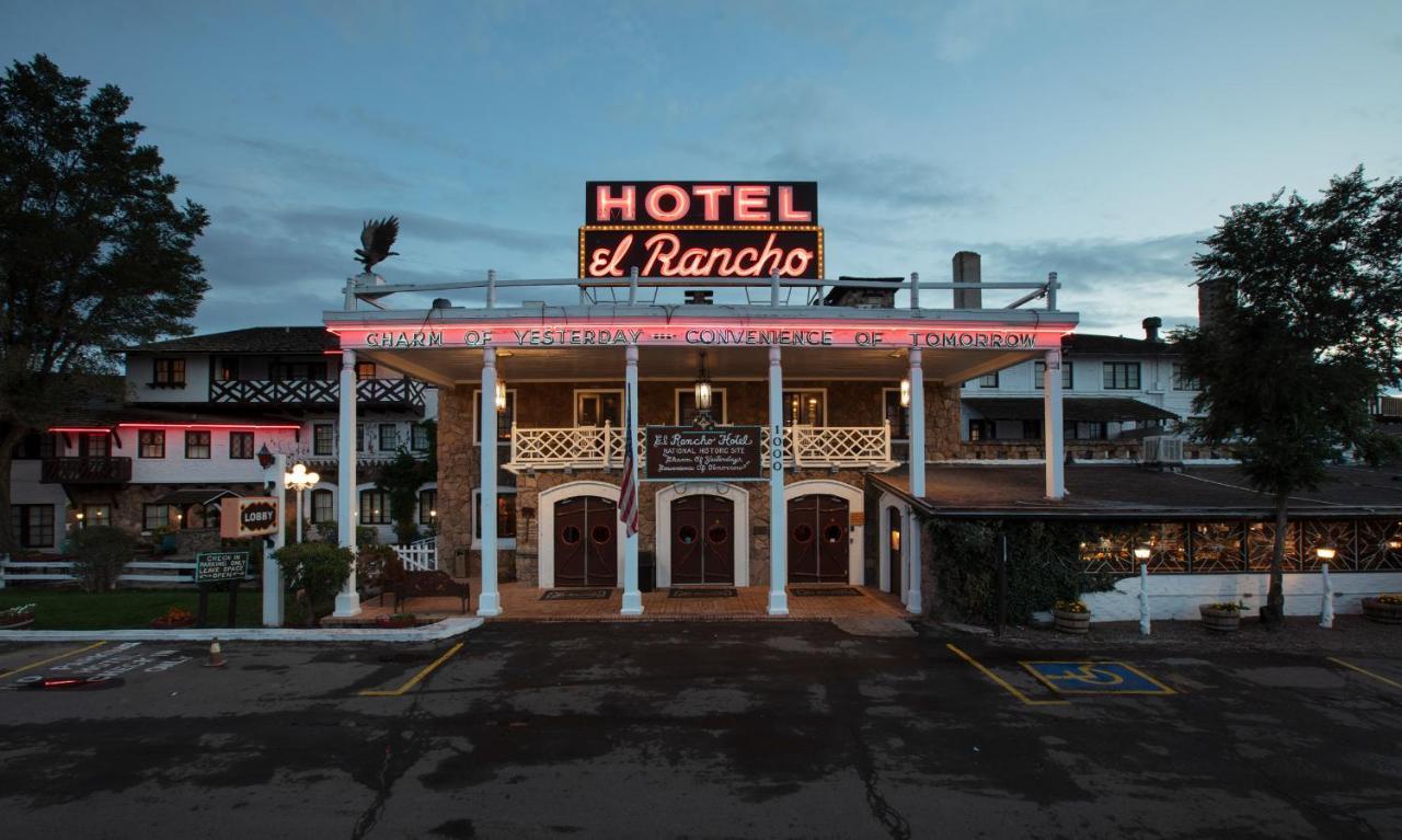 El Rancho Hotel 2*