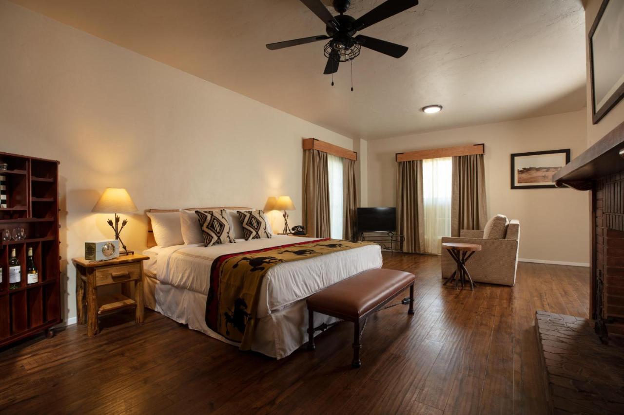 Hotel El Rancho 2*