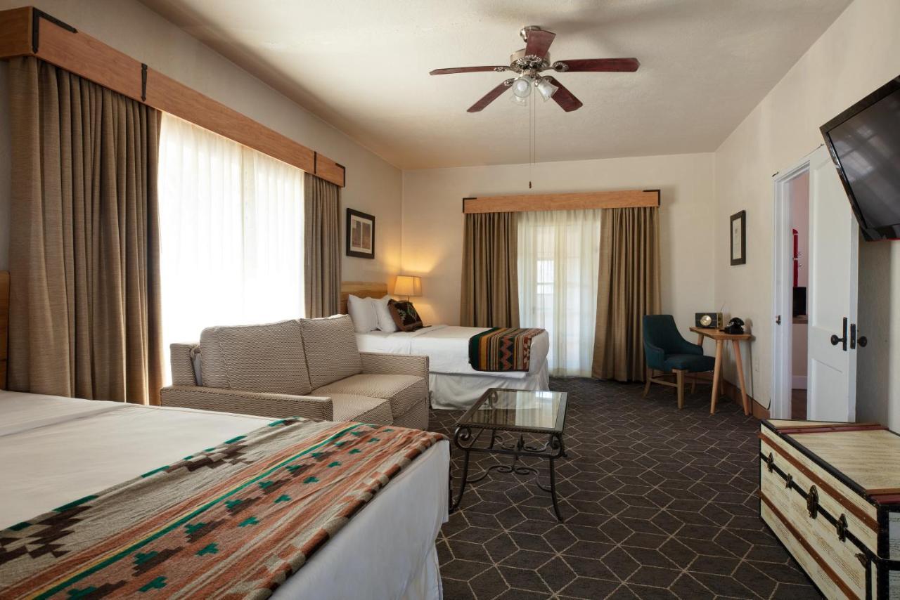 Hotel El Rancho 2*