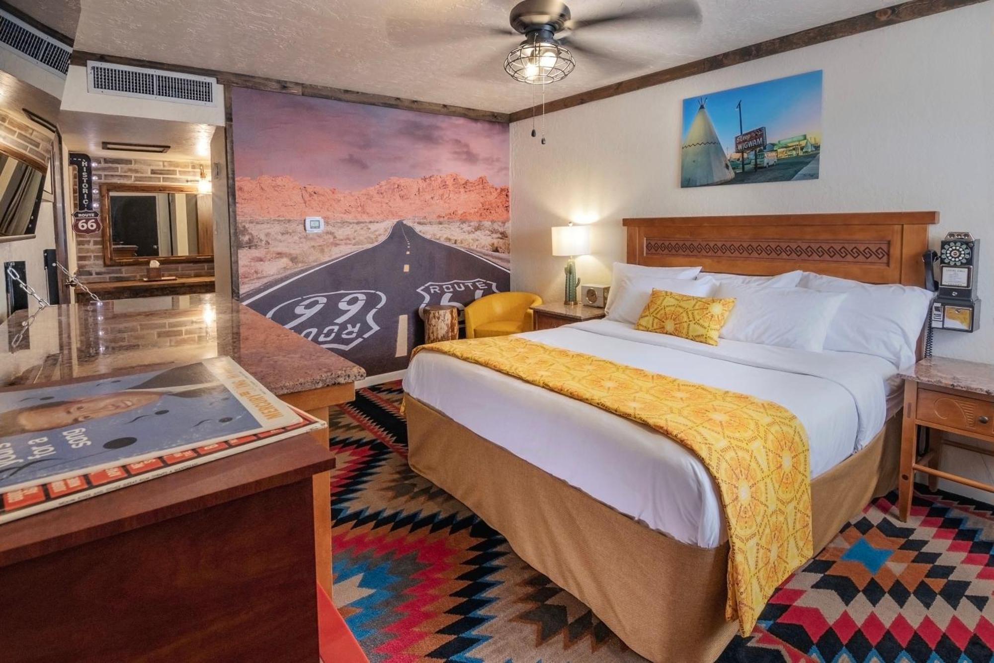 El Rancho Hotel 2*